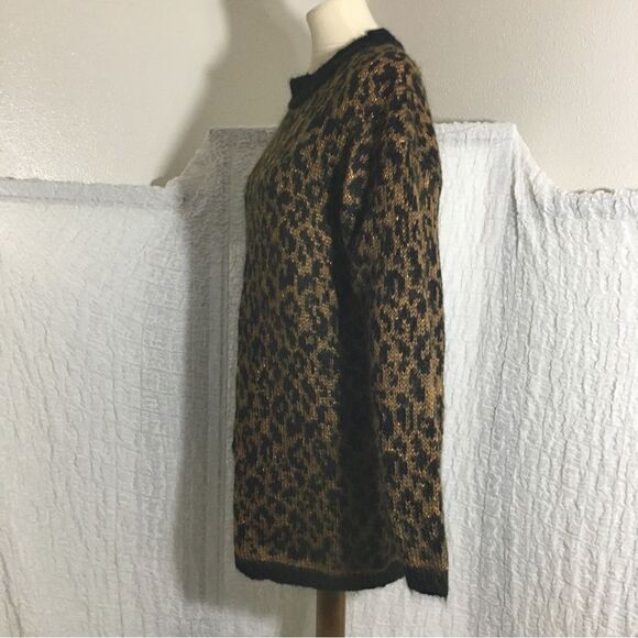 Valerie Stevens Leopard Print Sweater Size M - Picture 2 of 9